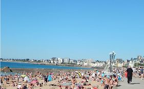 SAINT MALO bel appartement plain pied 300 m gare bassins village route du RHUMwifi